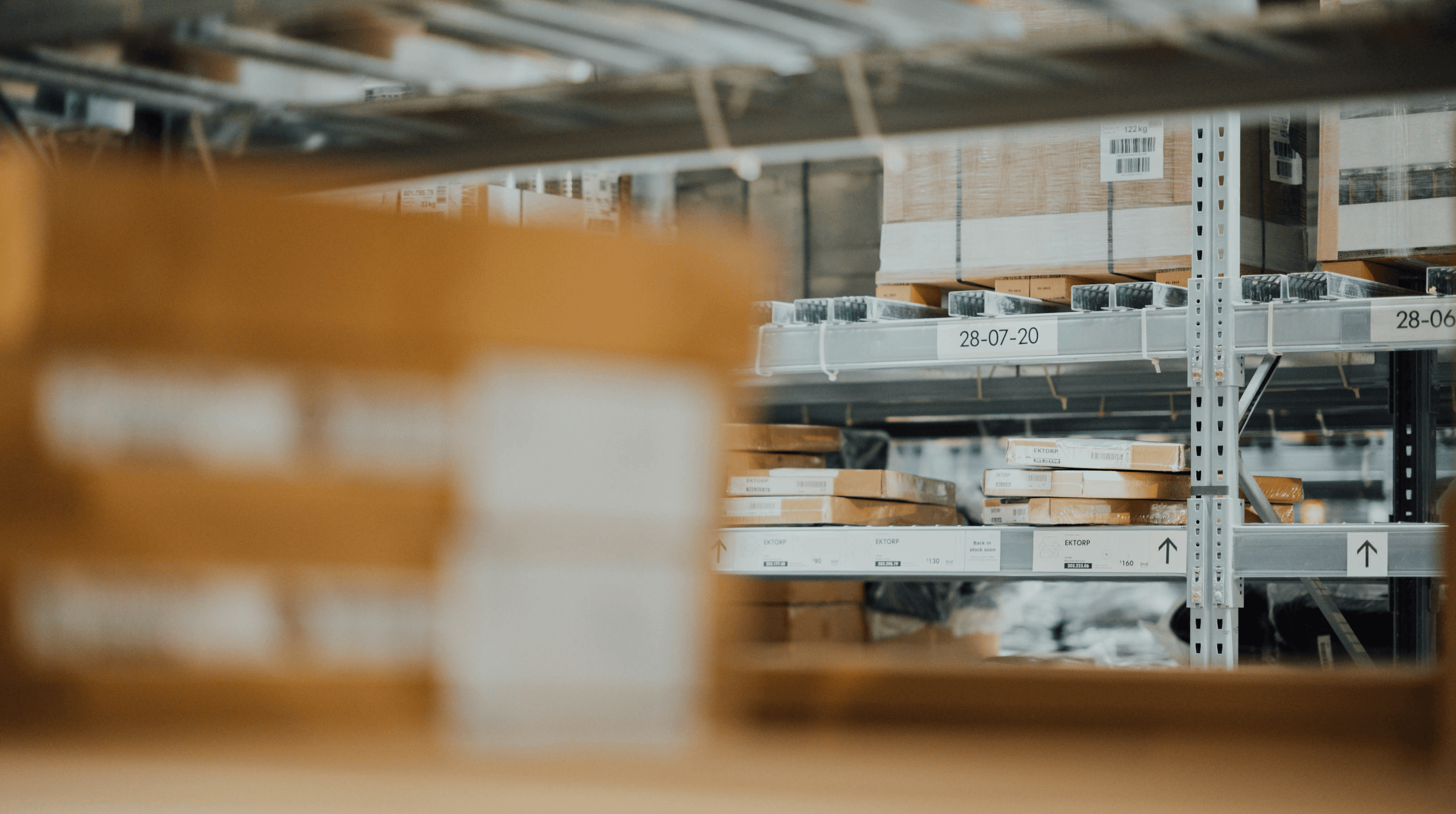 Choosing the right shipping solution for your online shop: What to look for